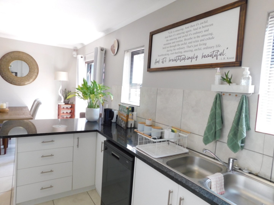 3 Bedroom Property for Sale in Onverwacht Western Cape